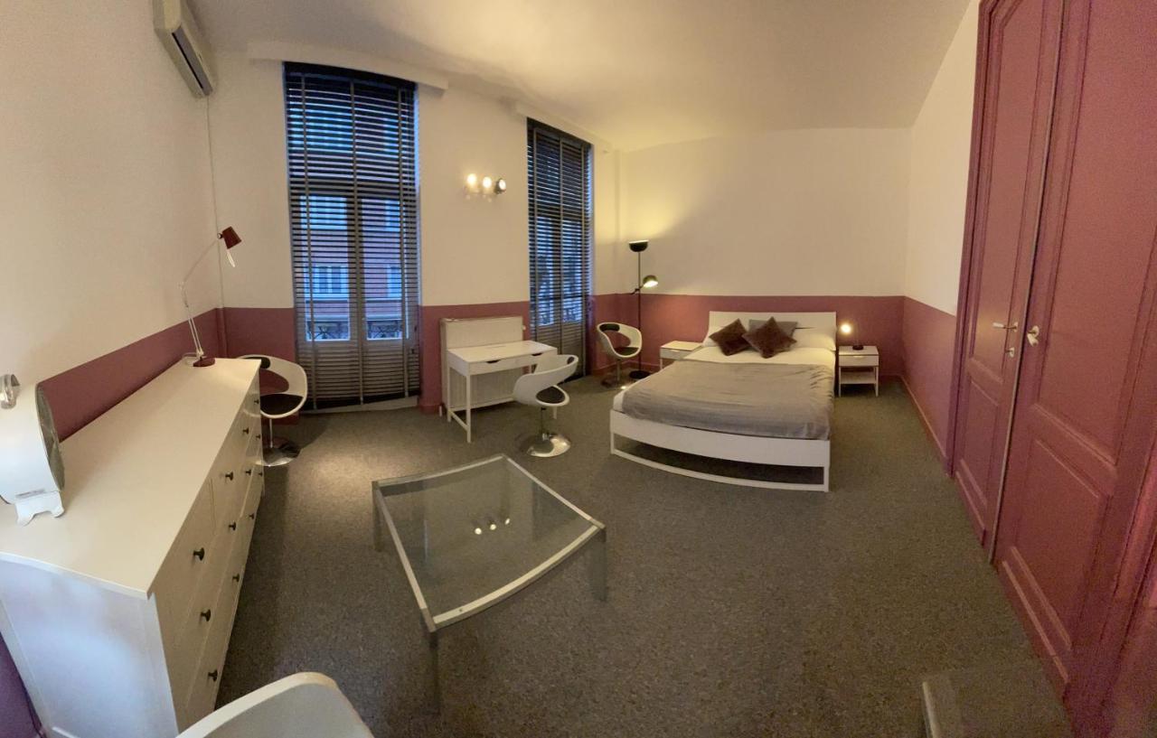 Le Village D'Ezra Anderlecht Kültér fotó